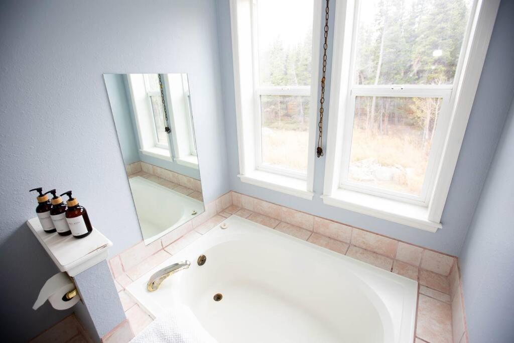 Little Gem Lodge Unique Mtn A-Frame W Hot Tub Black Hawk Dış mekan fotoğraf